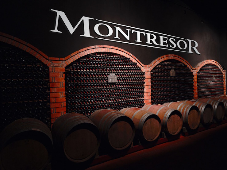 0.Montresor cantina