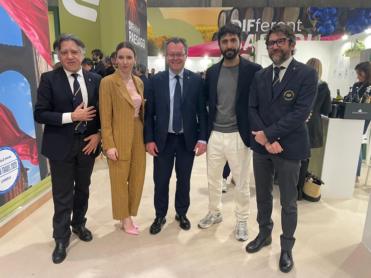0.ONLY WINE AL VINITALY