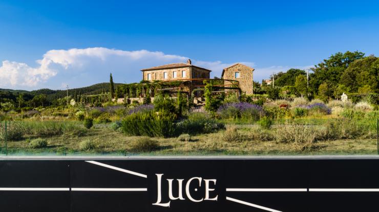 0.TENUTA LUCE