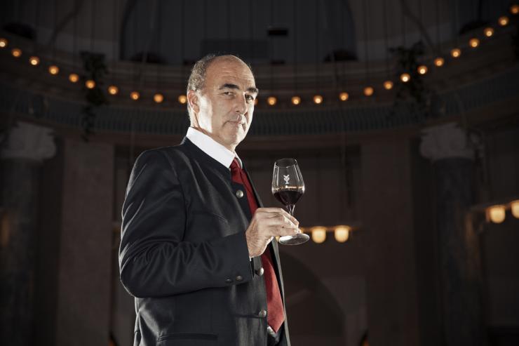 0.the winehunter 1